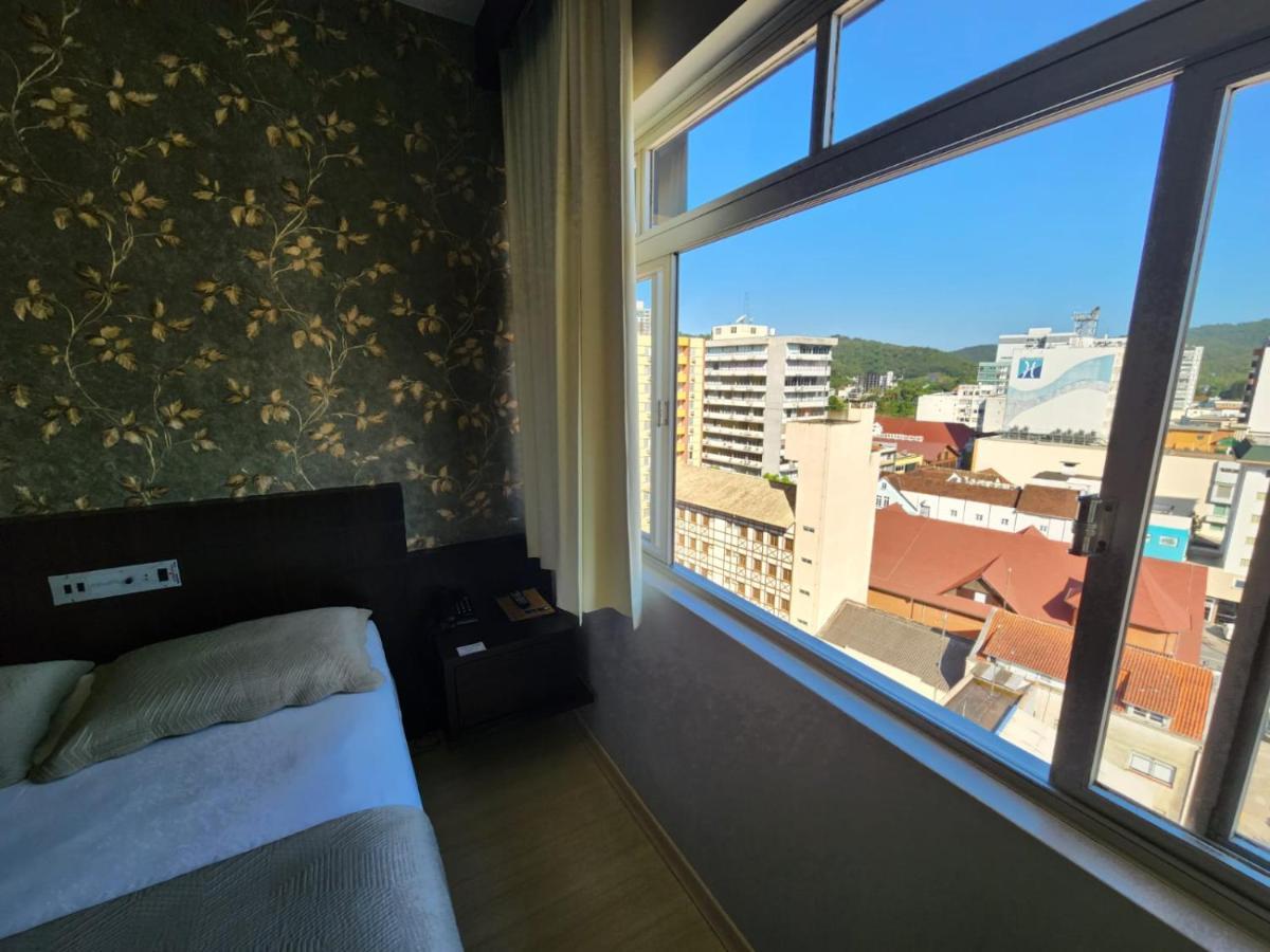 Hotel Europa Blumenau Zewnętrze zdjęcie